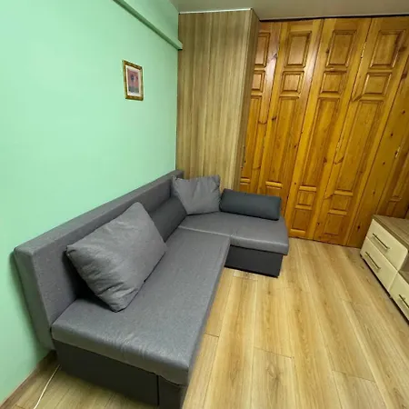 Rent Center